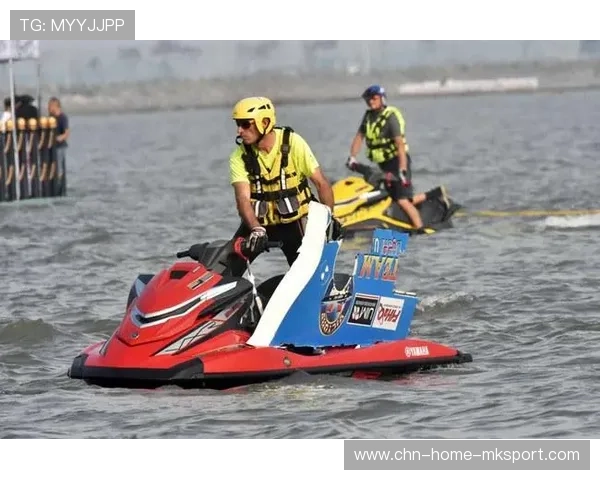 F1持续展开体能热身训练：极速赛场的体能秘笈