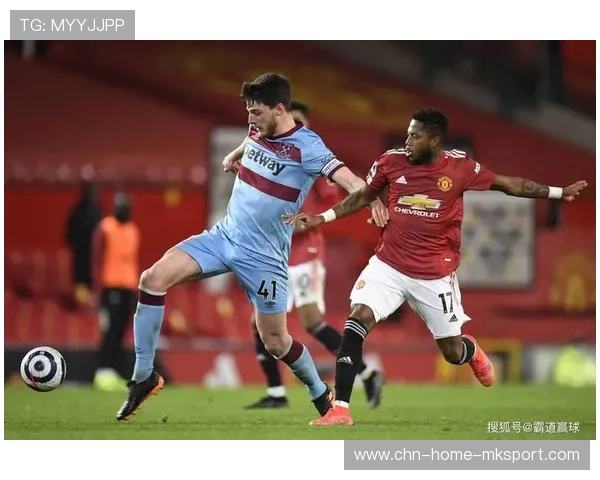 西汉姆中路抢断后发起长传反击完成漂亮入球